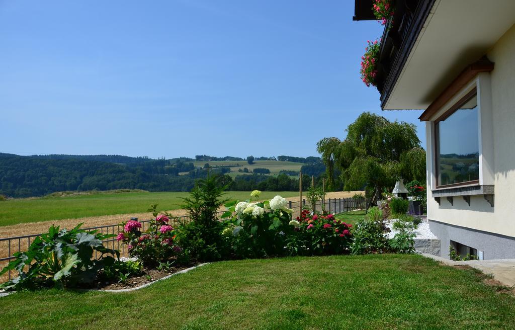 Haus Gruber Hotel Attersee Exterior foto